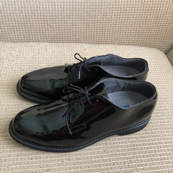 Bates Men\'s High Gloss Black Oxfords.